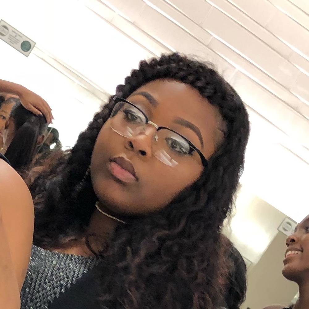 Meet your Posher, Tiana